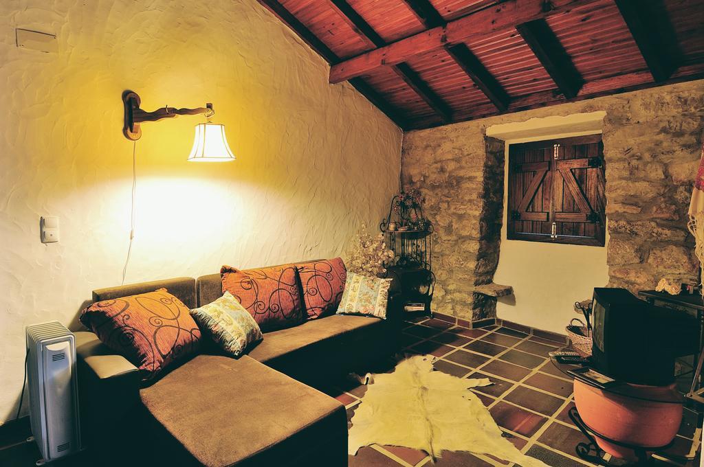Casa Do Professor Villa Casais dos Monizes Room photo